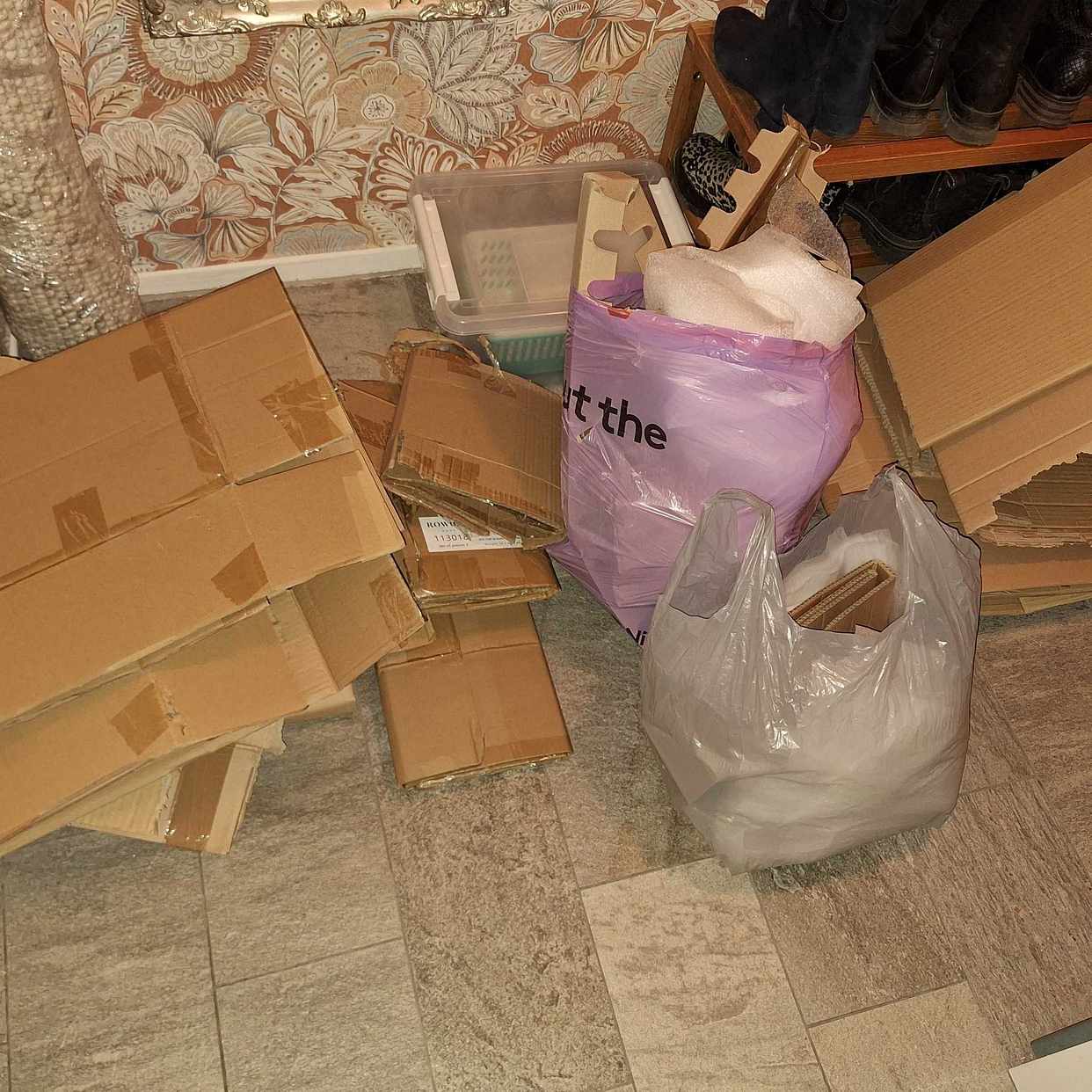 image of Bortforsling av emballage - Nacka