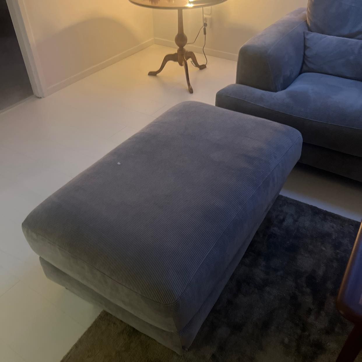 image of Flytt av soffa o fotpall - 