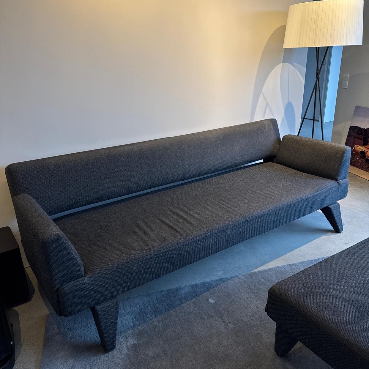 image of Soffa och pall skänkes - Sollentuna