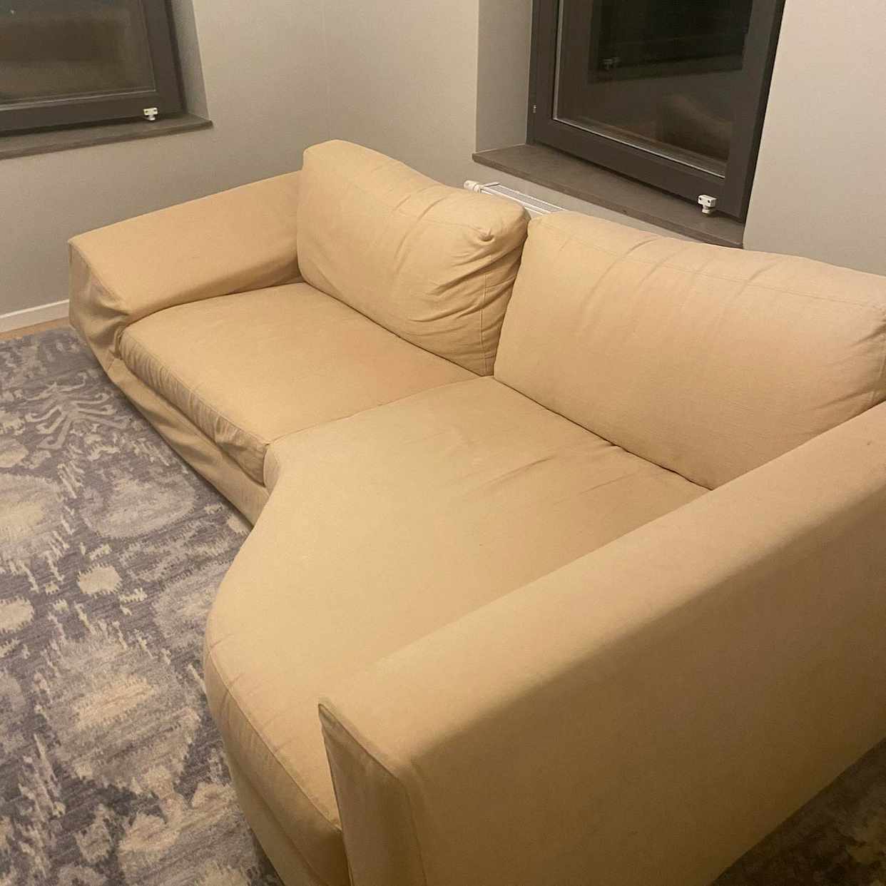 image of Beige Soffa - 