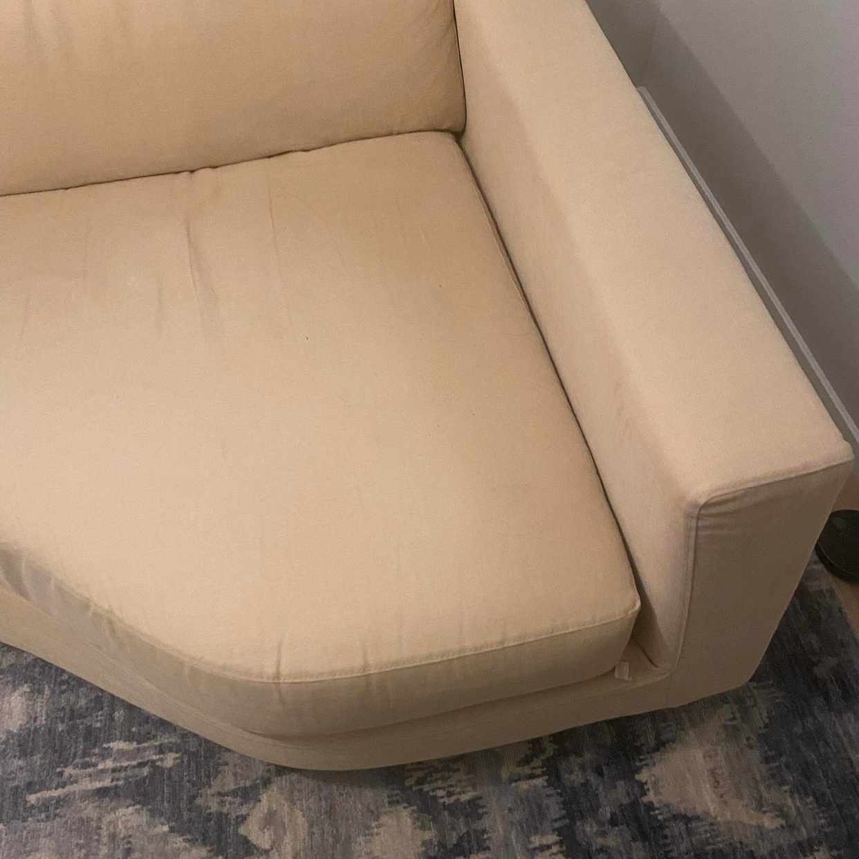 image of Beige Soffa - 