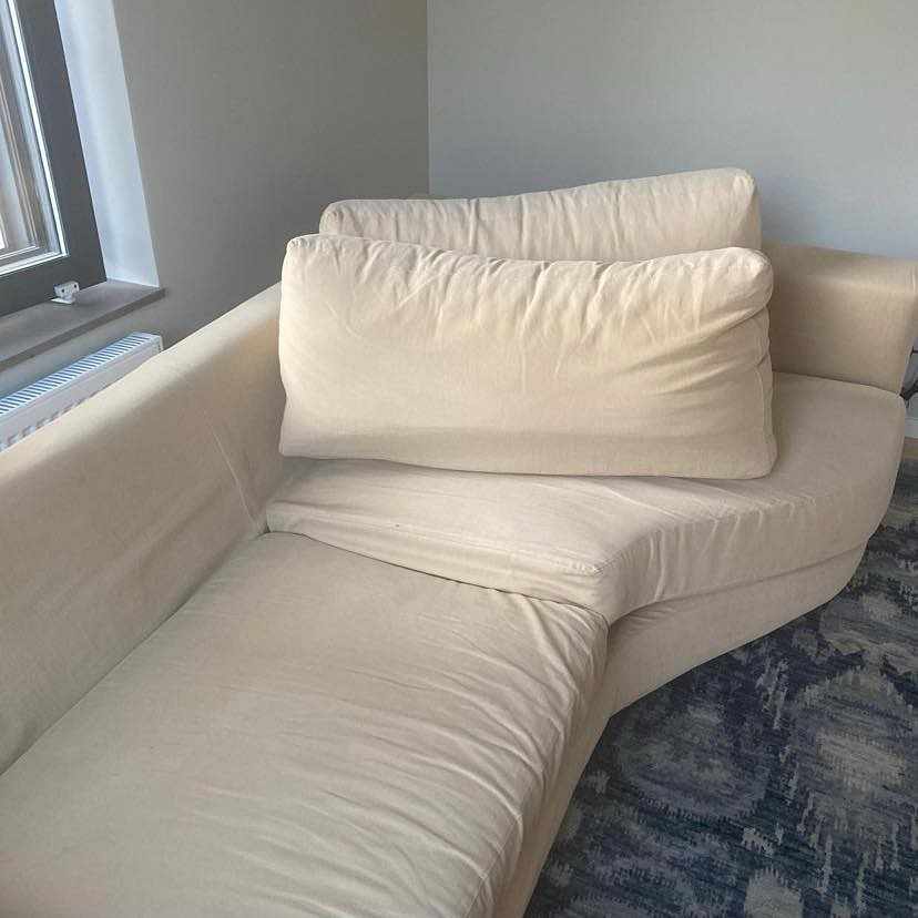 image of Beige Soffa - 