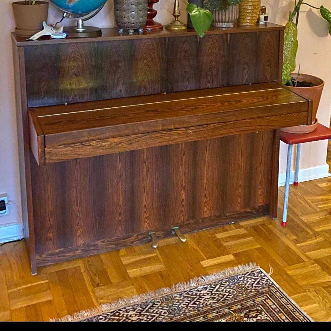 image of Piano - 