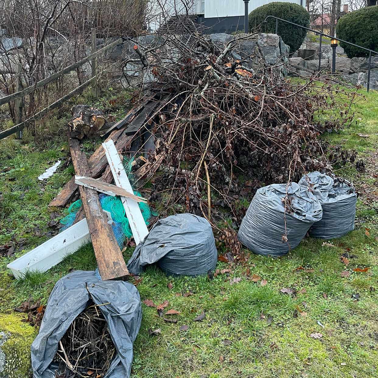 image of Remove garden waste - Lidingö