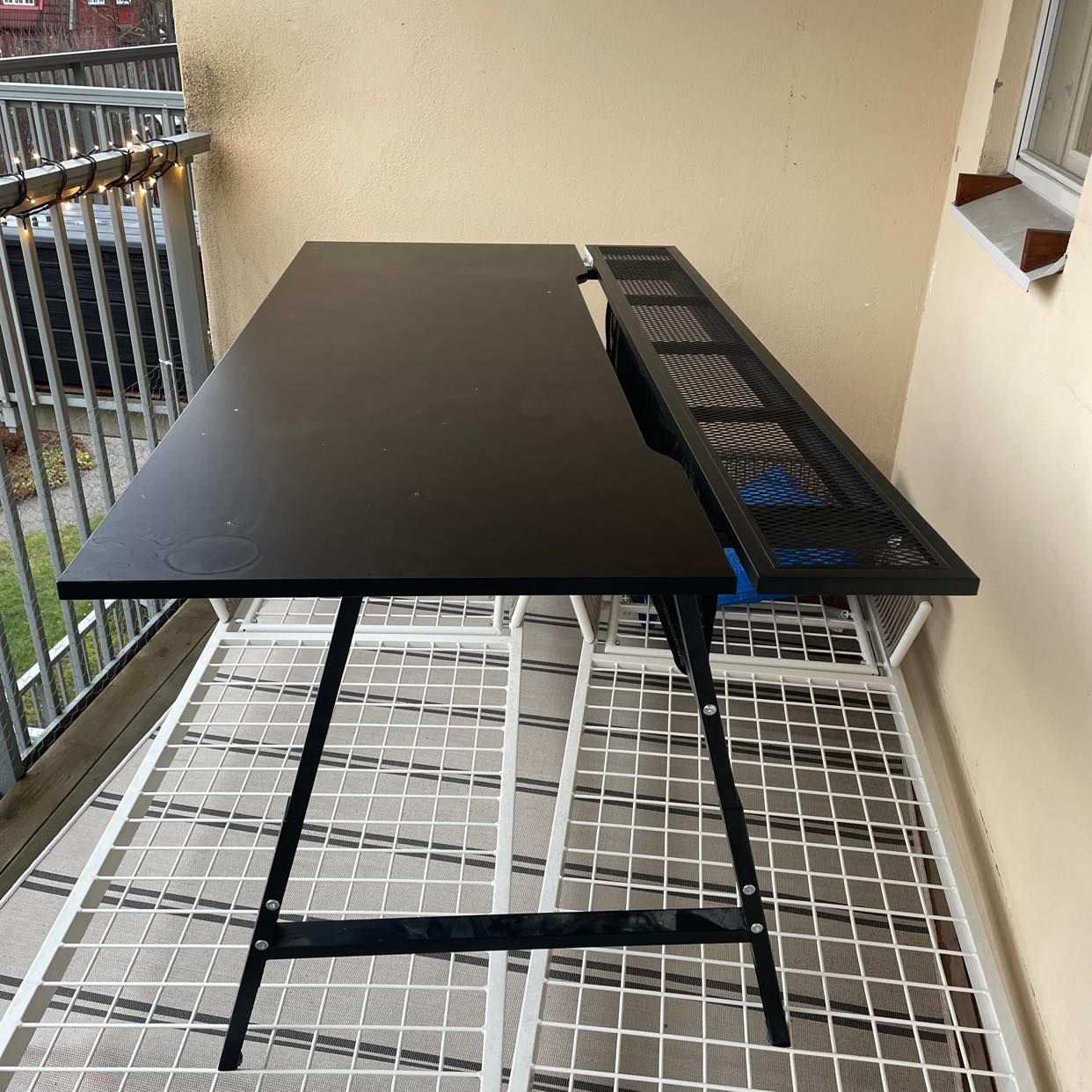 image of Säng och skrivbord - 