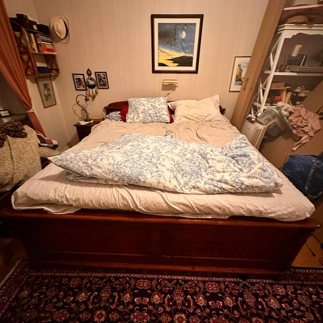 image of Sängram och sängbord - Stockholms Stad