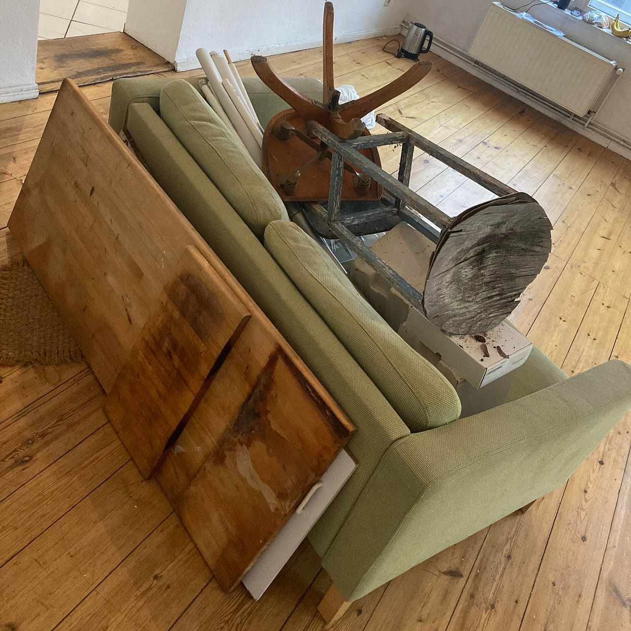 image of Sofa and Co. (Household) - Berlin