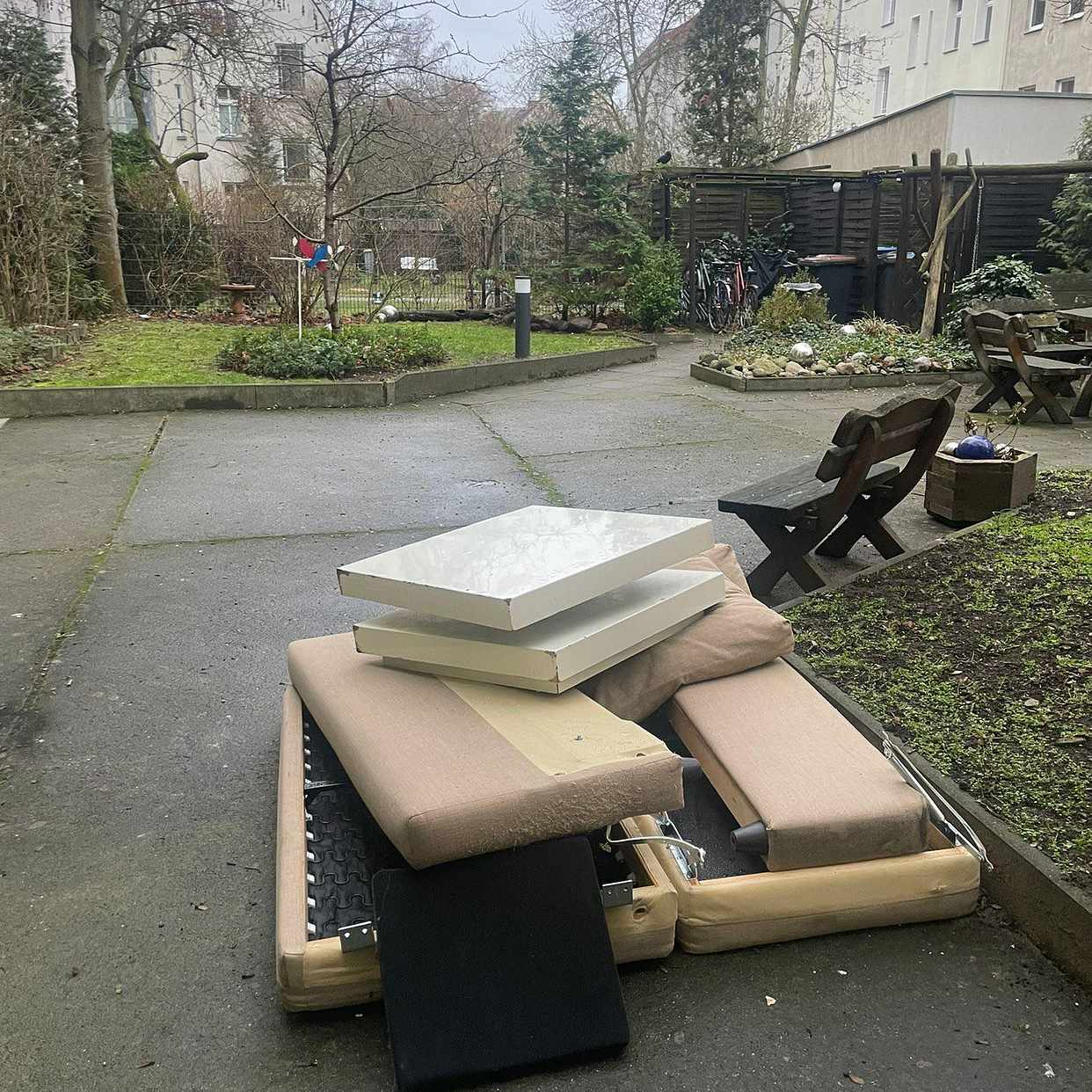 image of Garden waste - Berlin