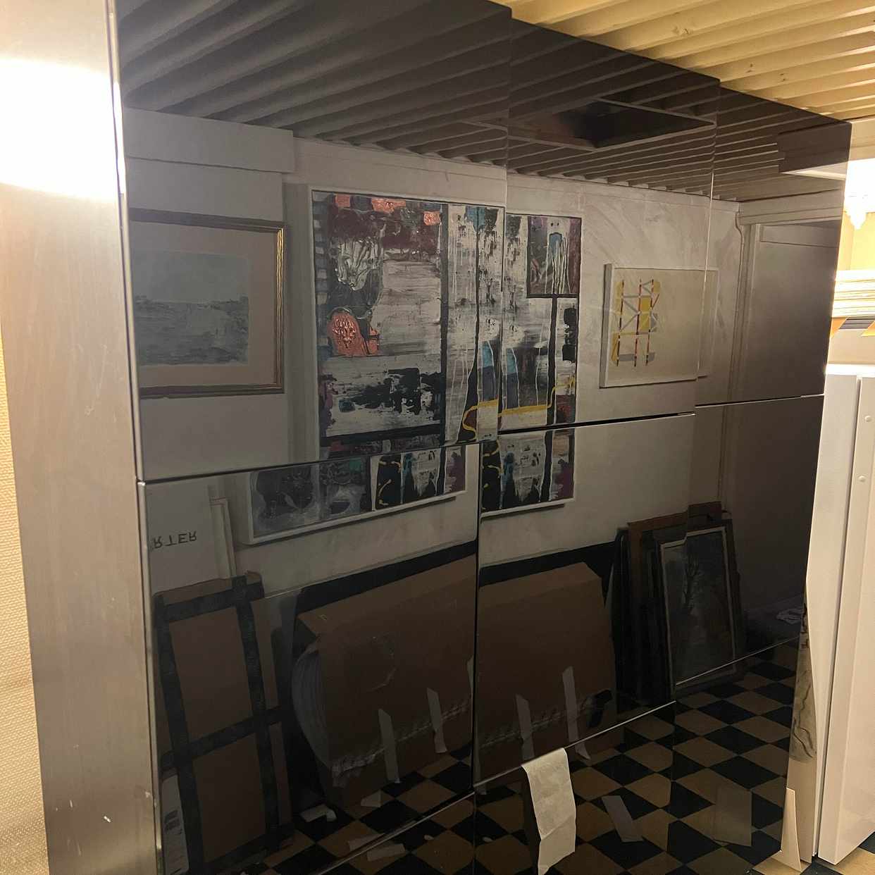 image of Förvaring i tre sektioner - Stockholm