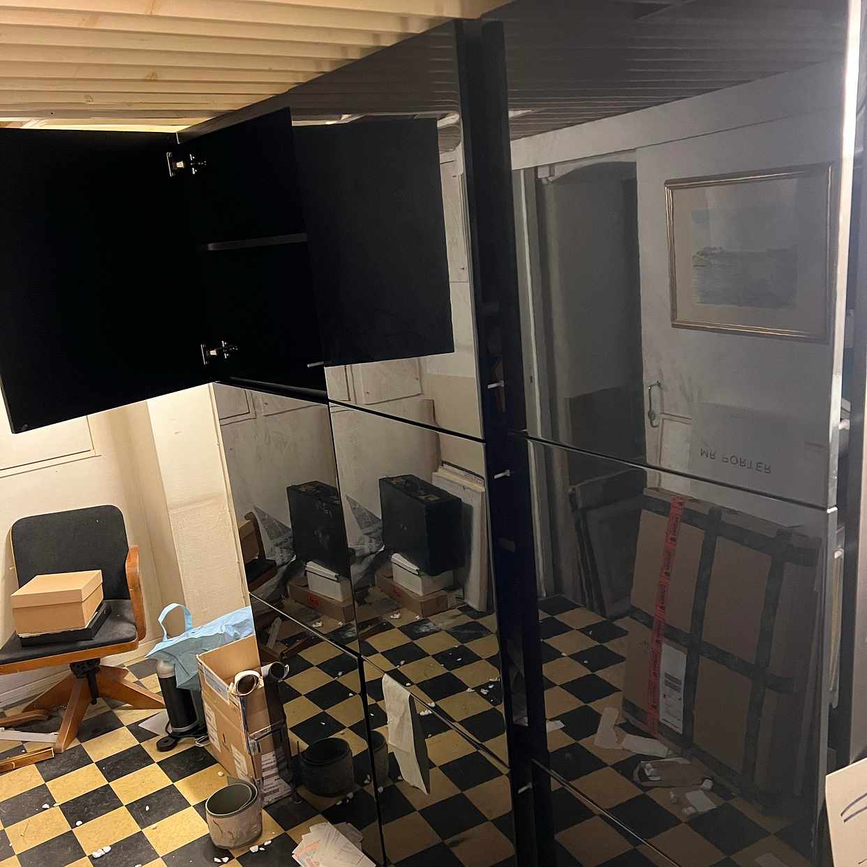 image of Förvaring i tre sektioner - Stockholm