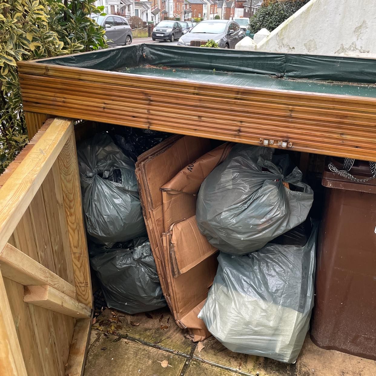 image of Household waste removal - Tunbridge Wells