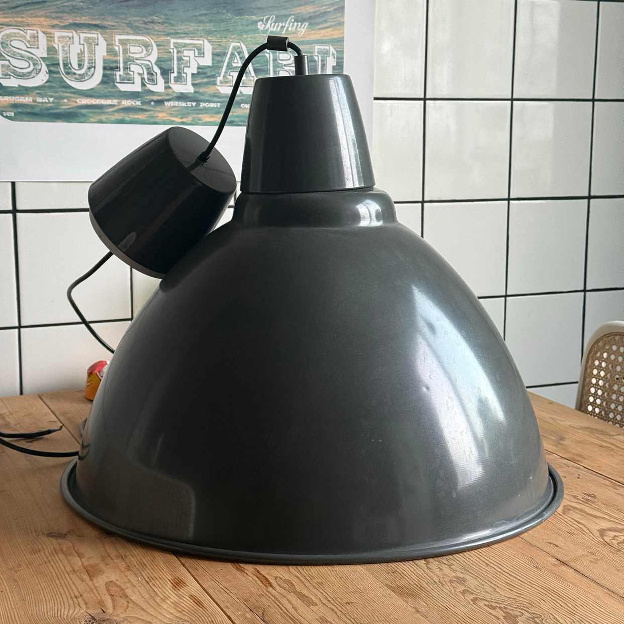 image of Taklampa bortskänkes. - Hägersten