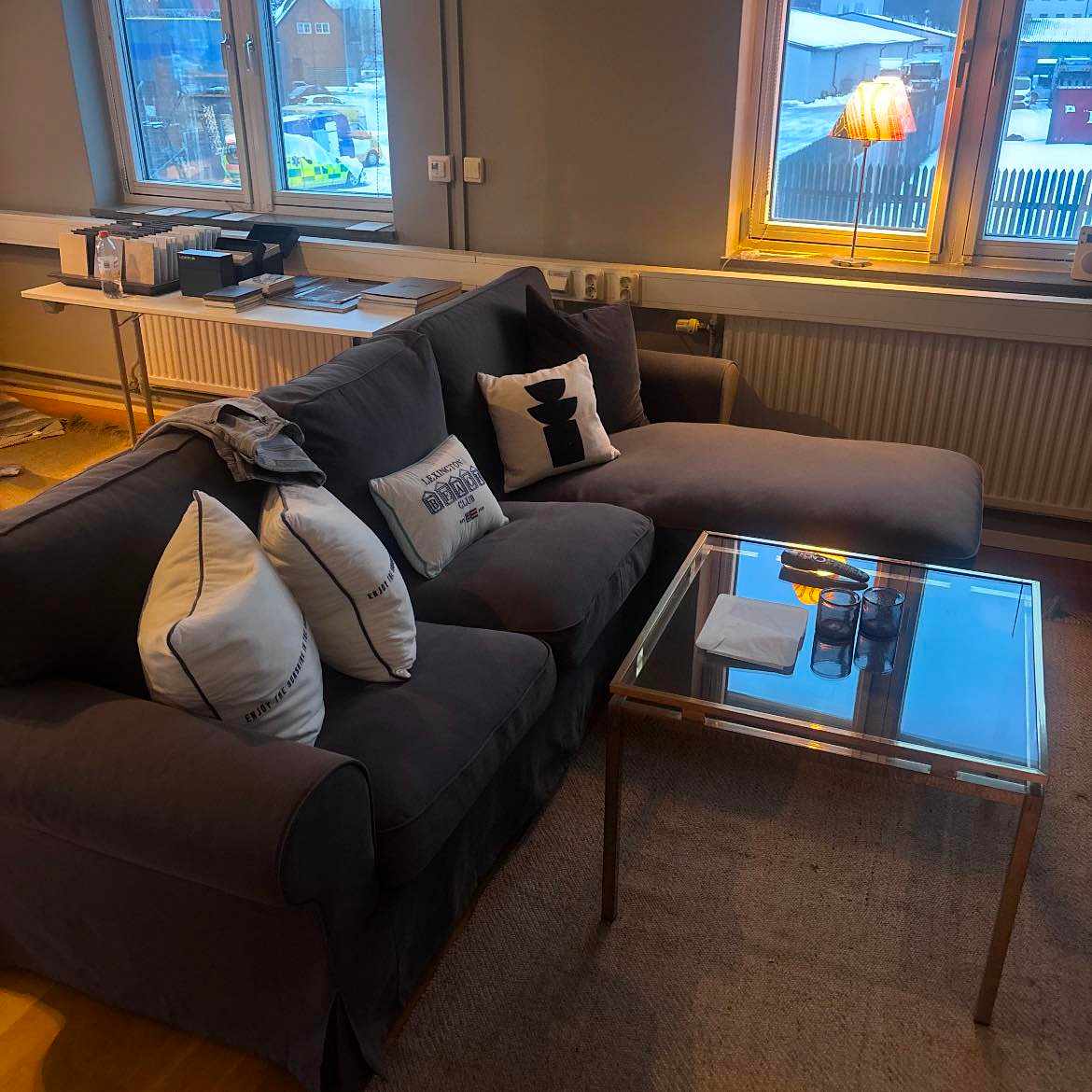 image of Flytta soffa - 