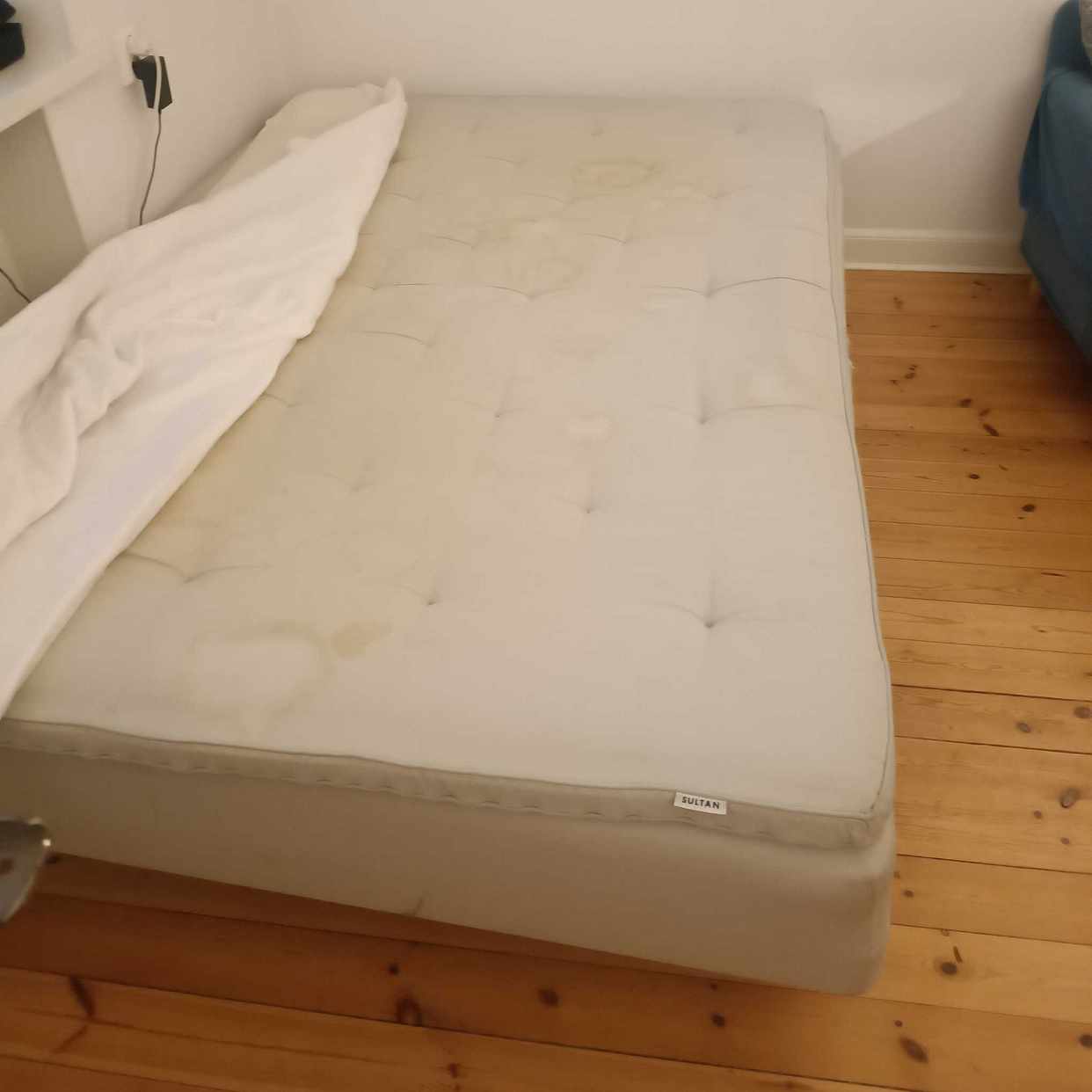 image of Säng 140*200 cm - Stockholm
