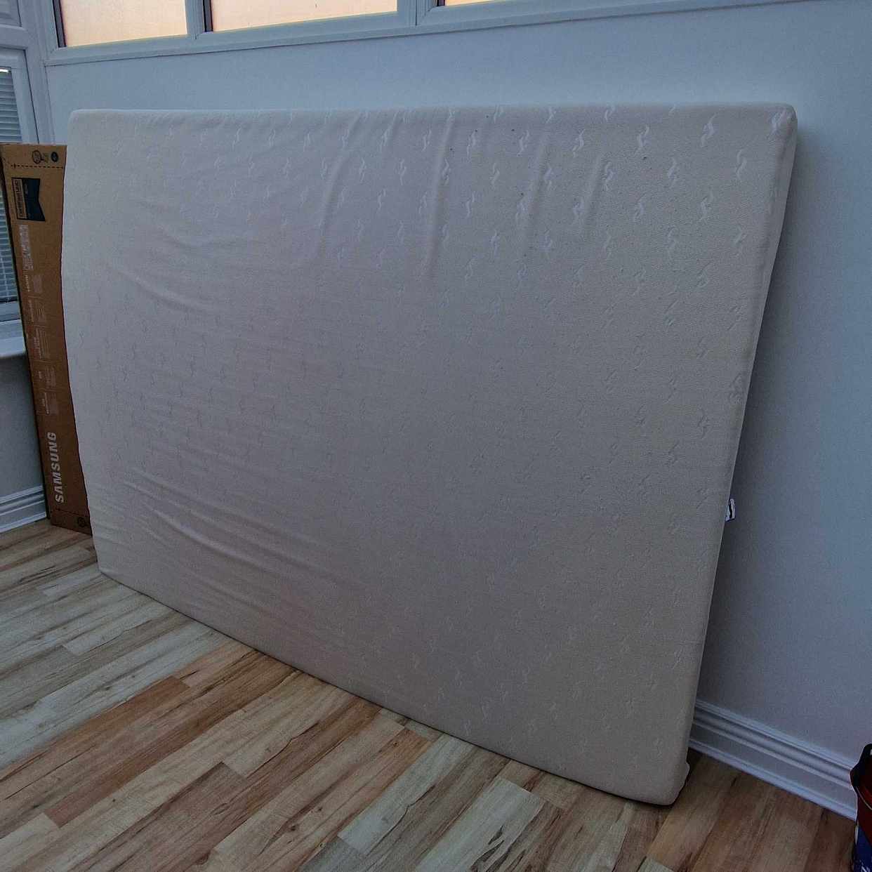 image of King size mattress - London