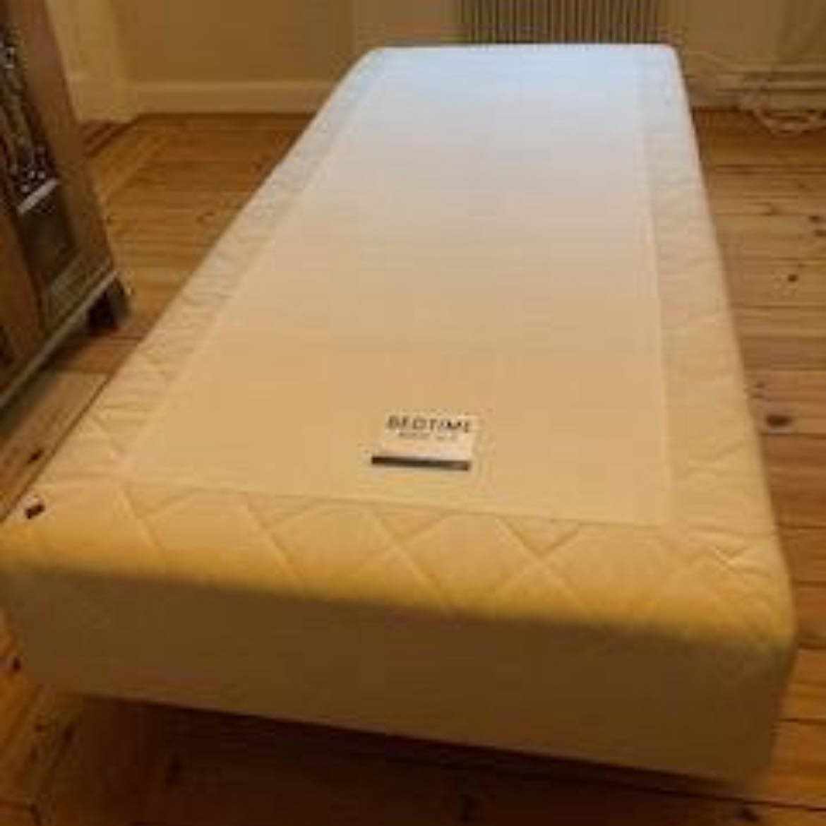image of Köra en 90 säng - 