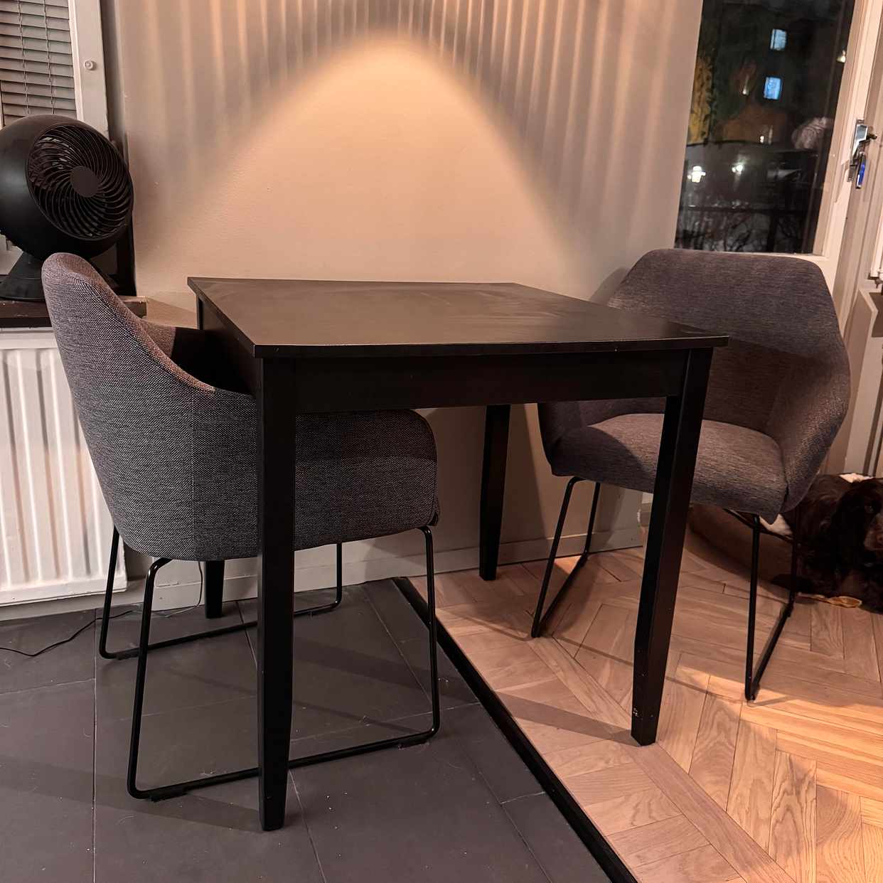 image of Matgrupp (Bord + Stolar) - Bandhagen