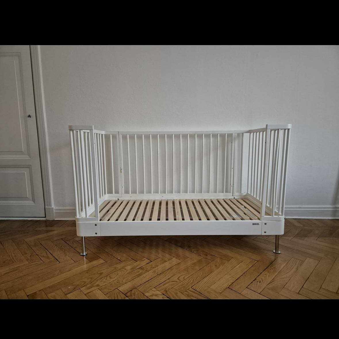 image of Spjälsäng - 