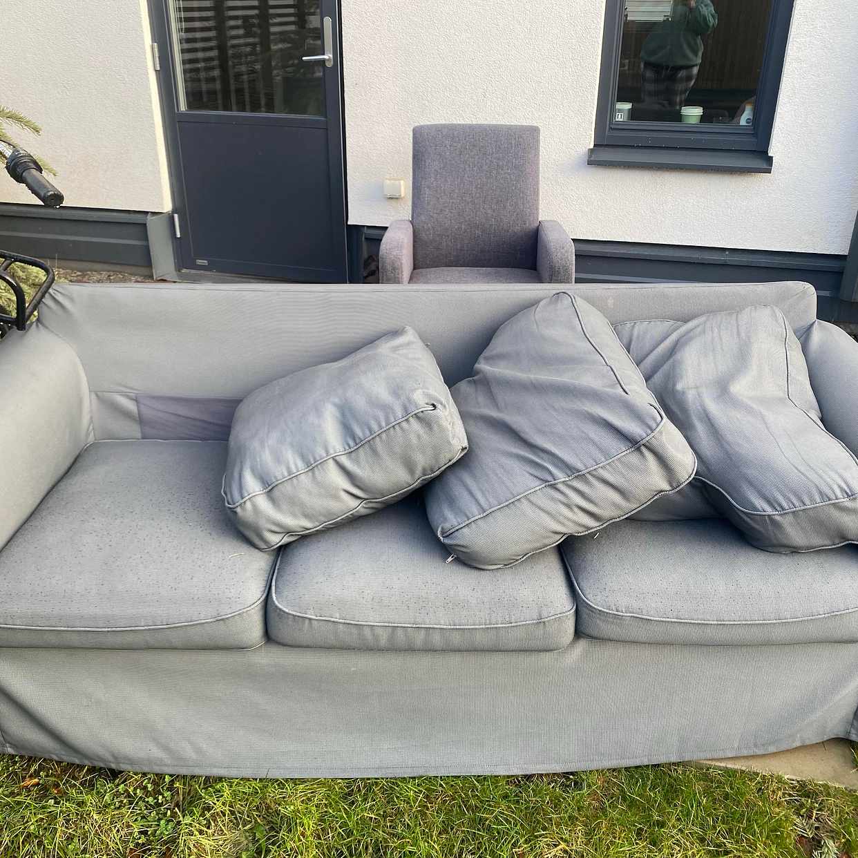 image of Couch,Chair&Tree - Arlöv