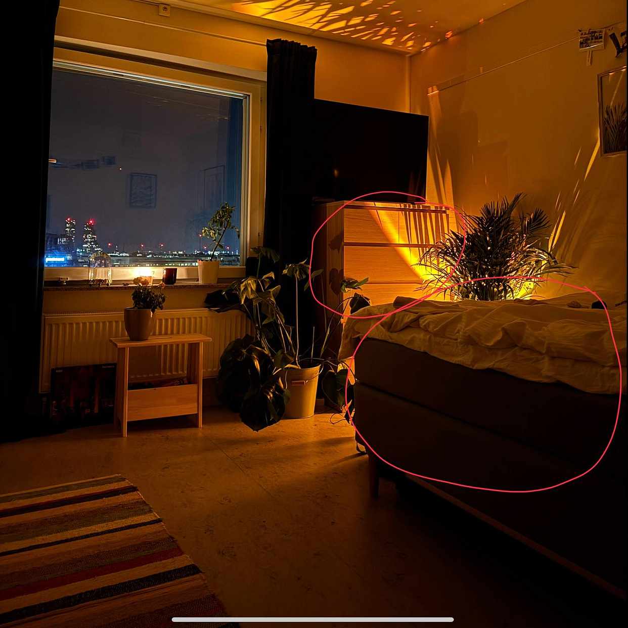 image of Flytta säng + byrå - 