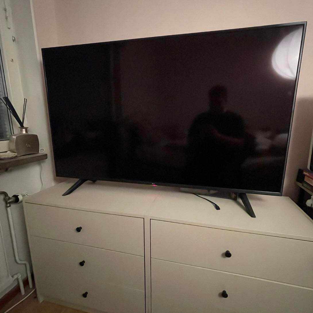 image of Flyttkartonger ovh möbler - 