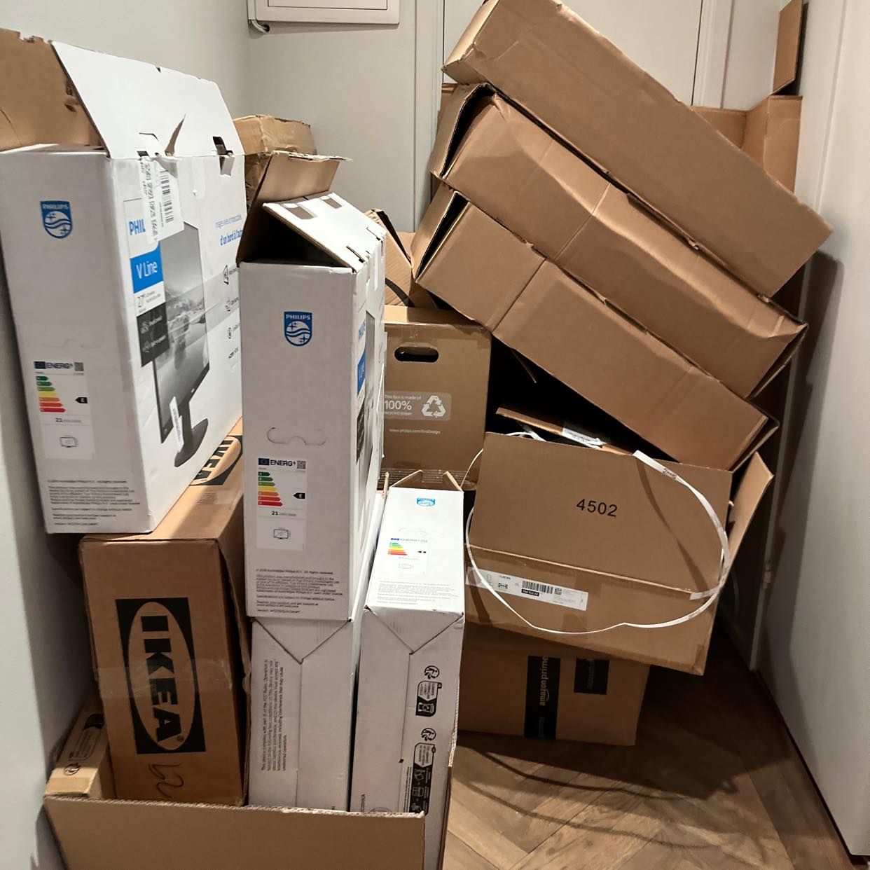 image of Move sofa. Trash boxes - 