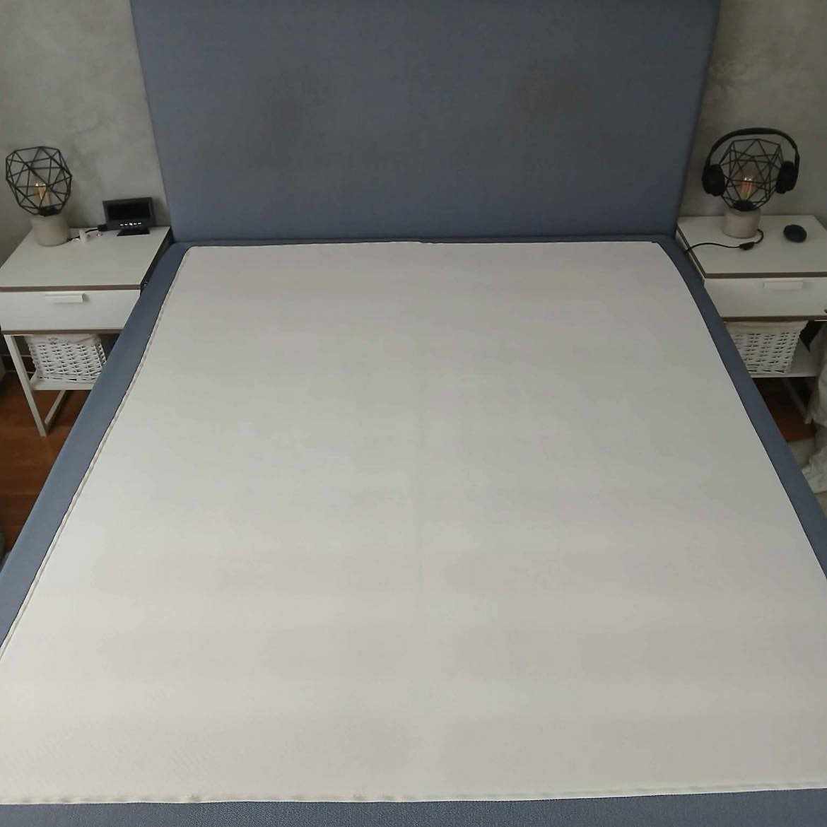 image of Säng 160 + 200 - 
