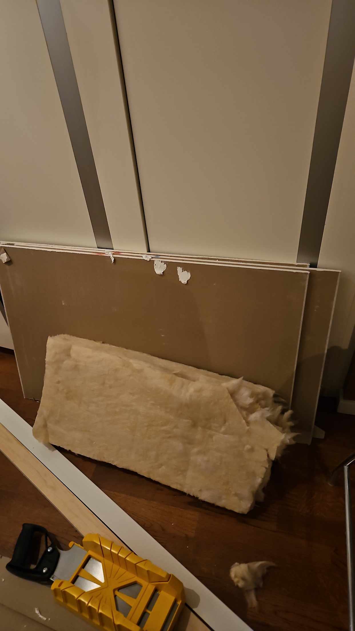 image of Byggavfall samt krukväxt - Stockholm