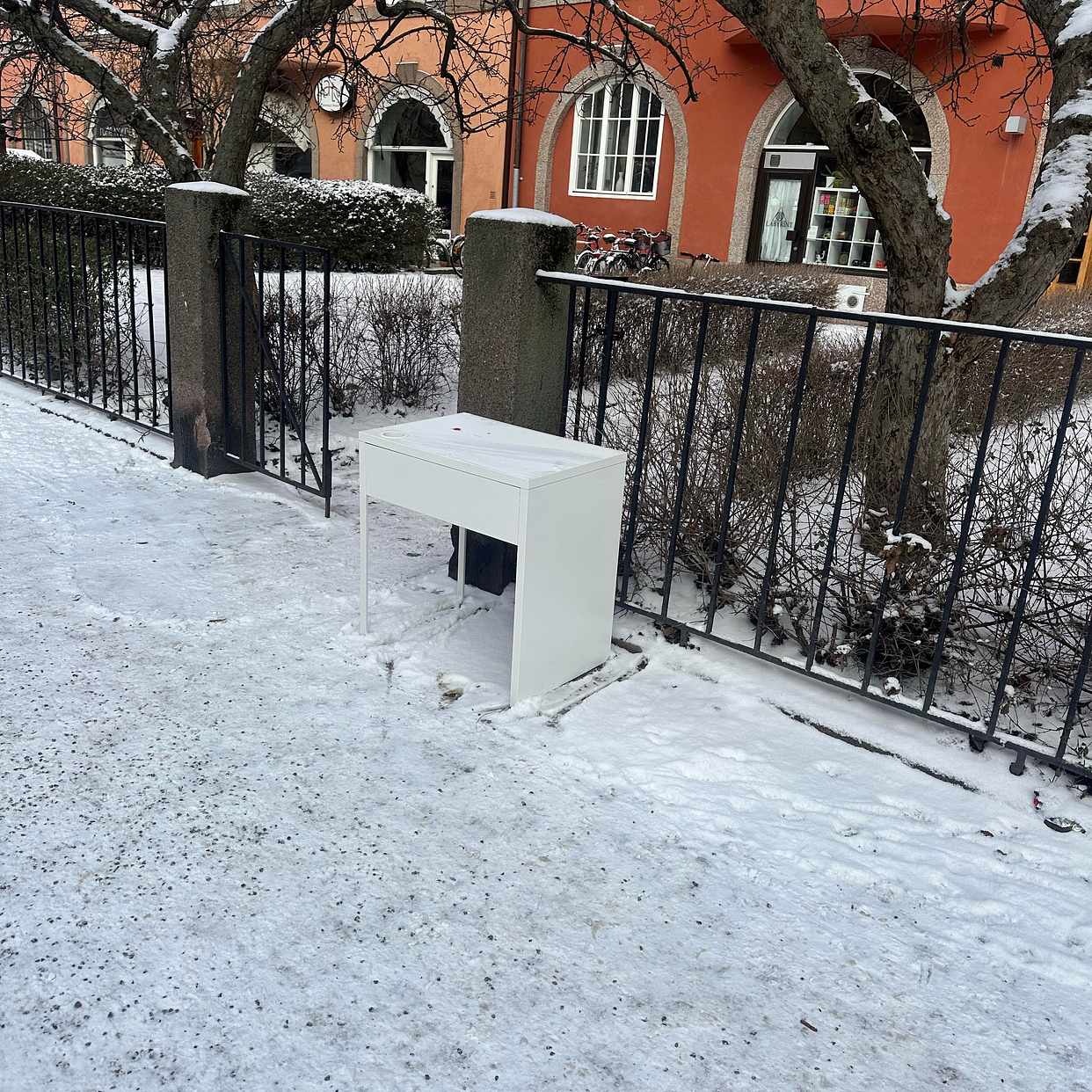 image of Litet skrivbord - Stockholm