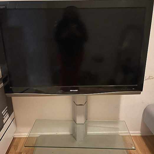 image of Sharp TV with Stand - Huddinge