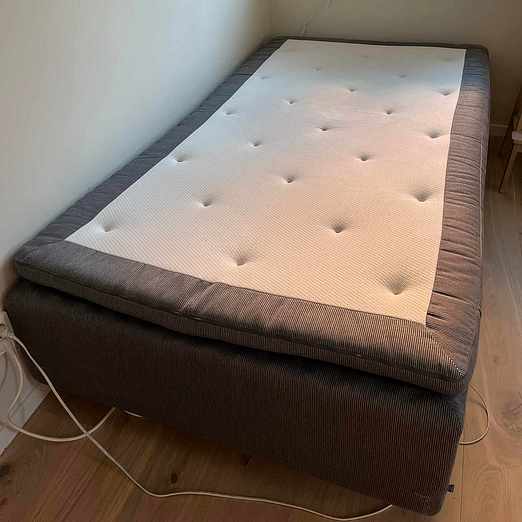 image of Säng 105 cm bortskänkes - Tyresö