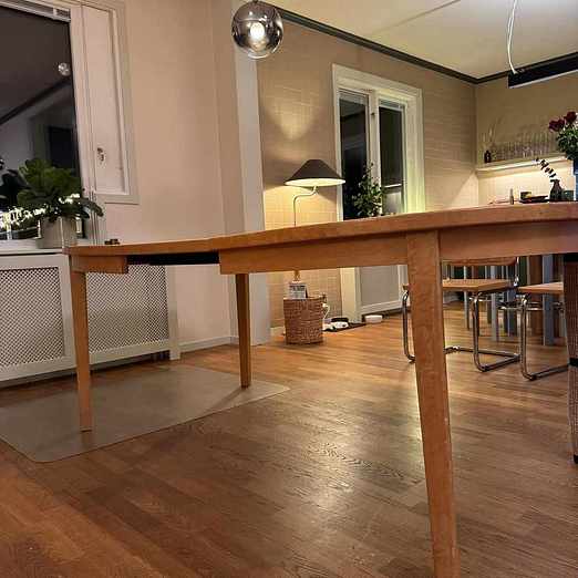 image of Matbord i trä - Nacka