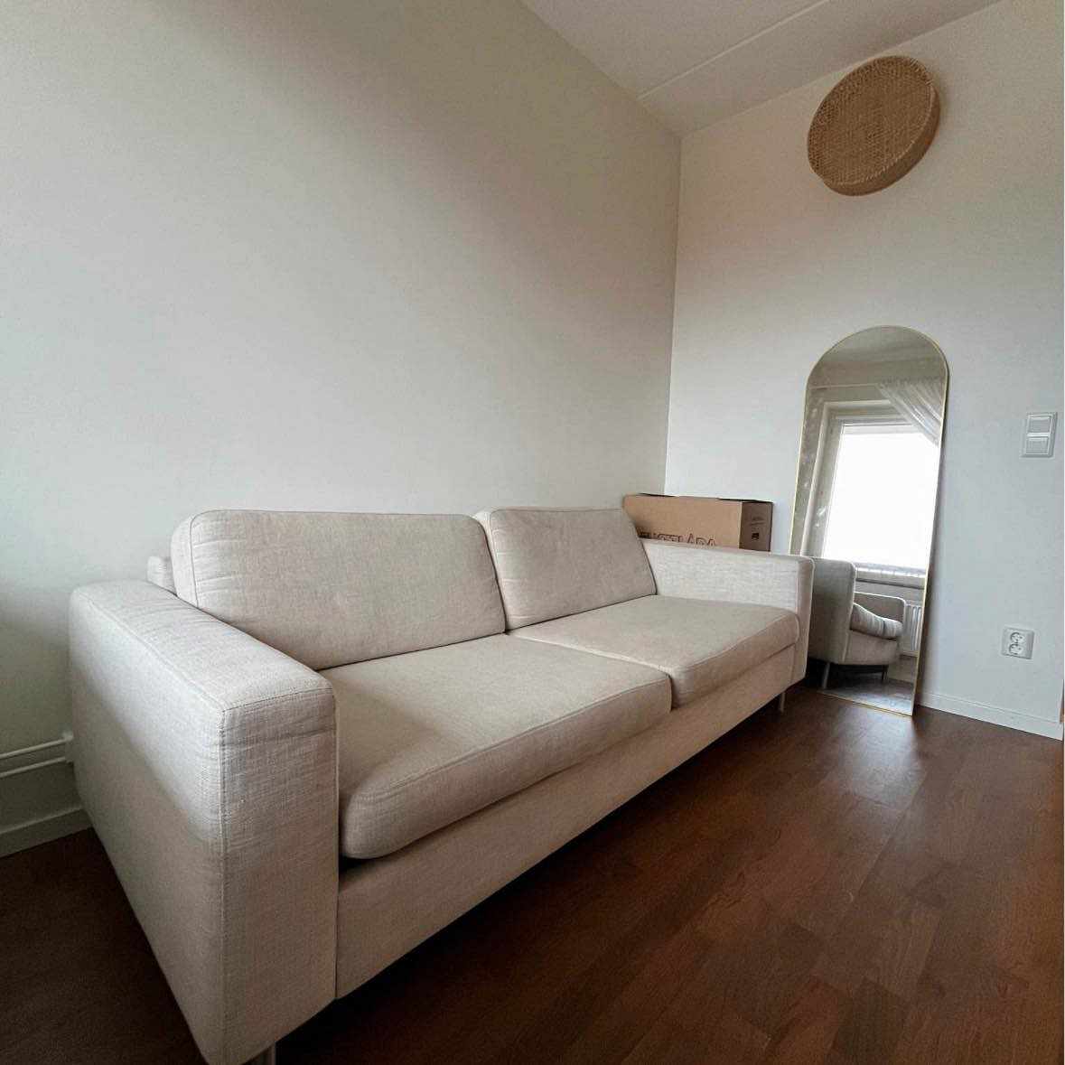image of Pick up sofa - 