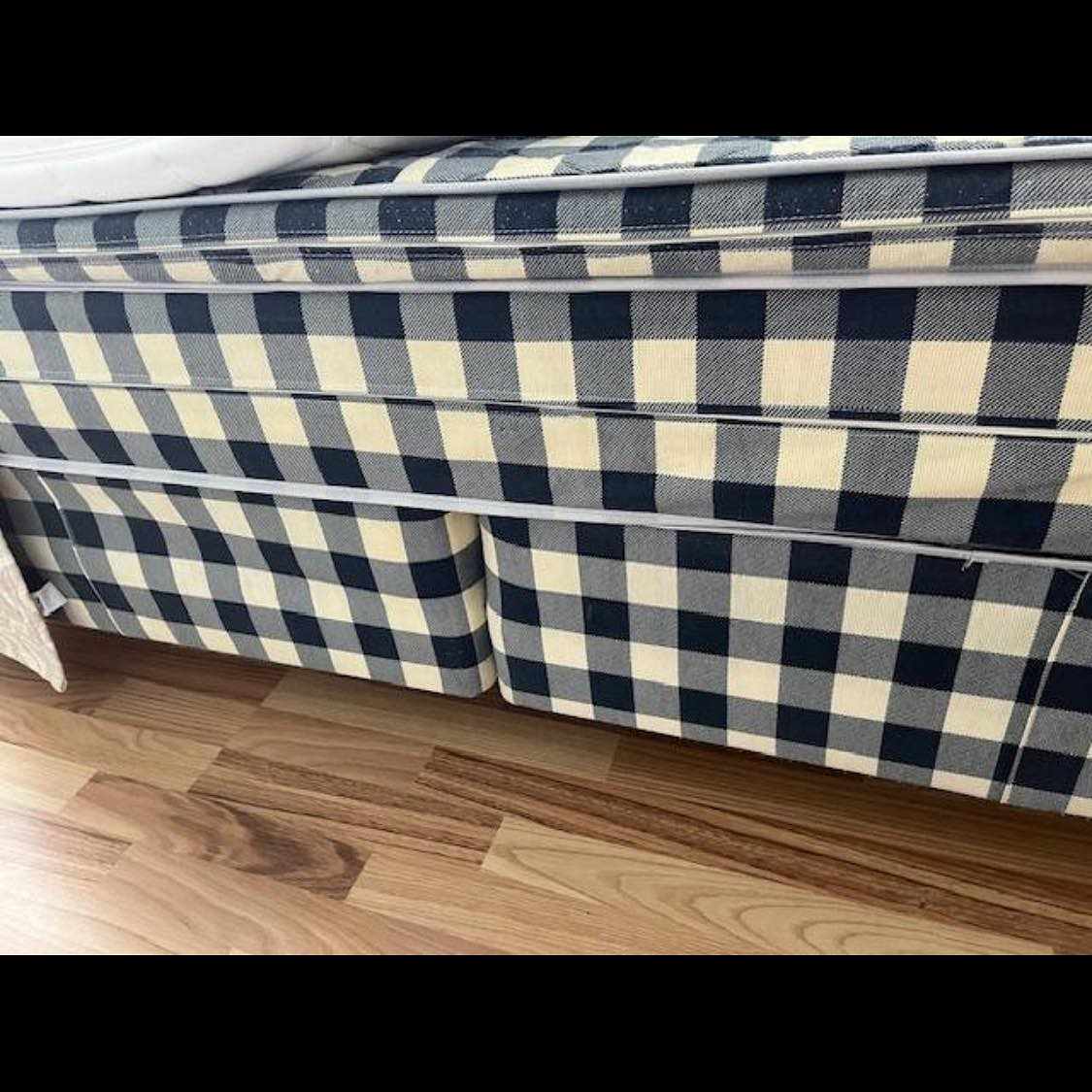 image of Säng 180 se bild - 