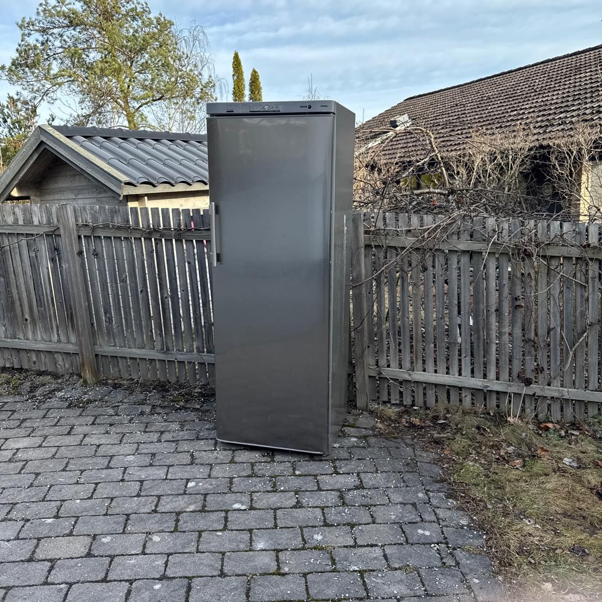 image of Bortforsling av kylskåp - Nacka