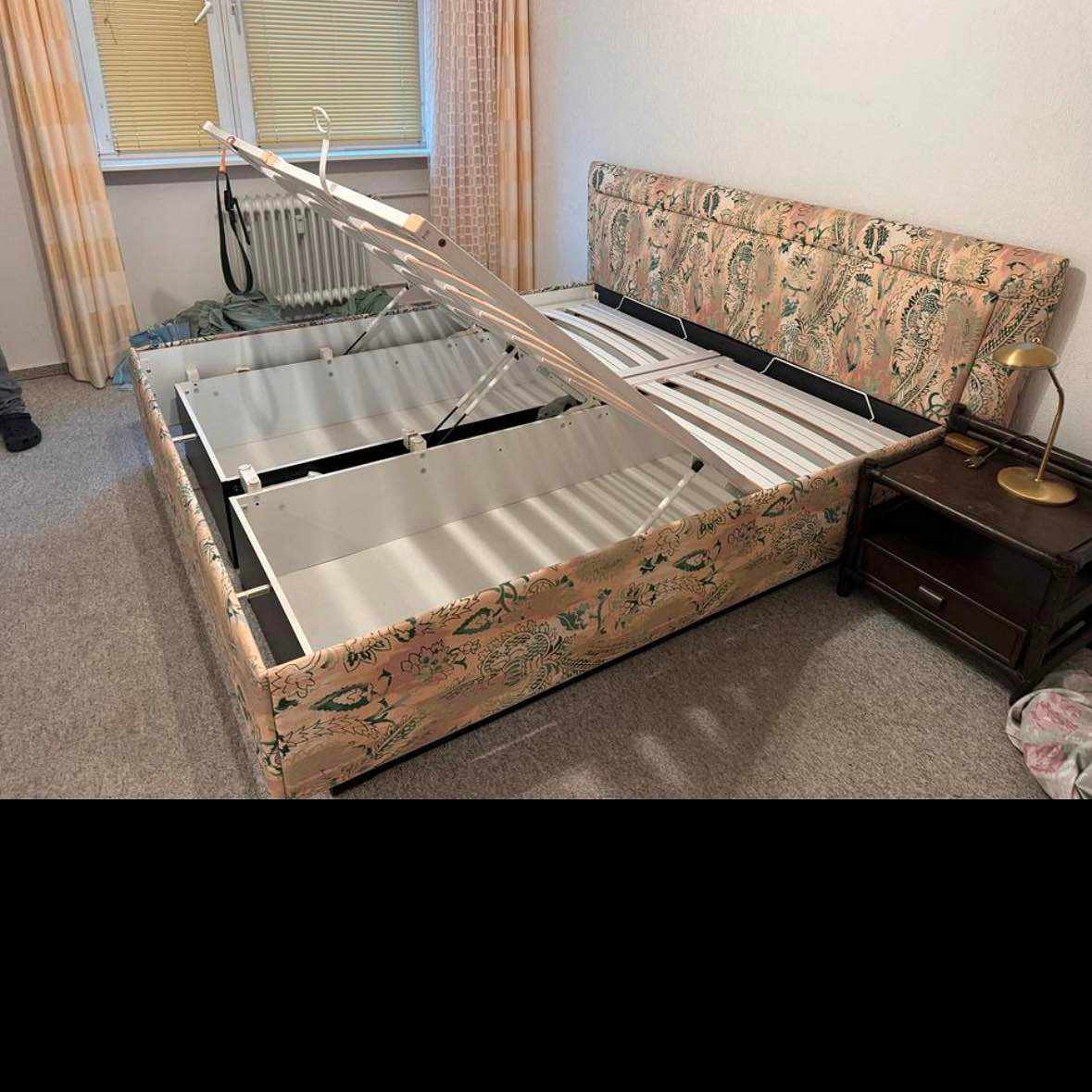 image of Move bed frame - 