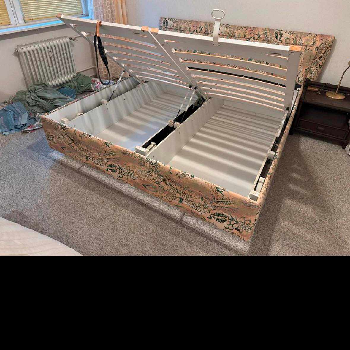 image of Move bed frame - 