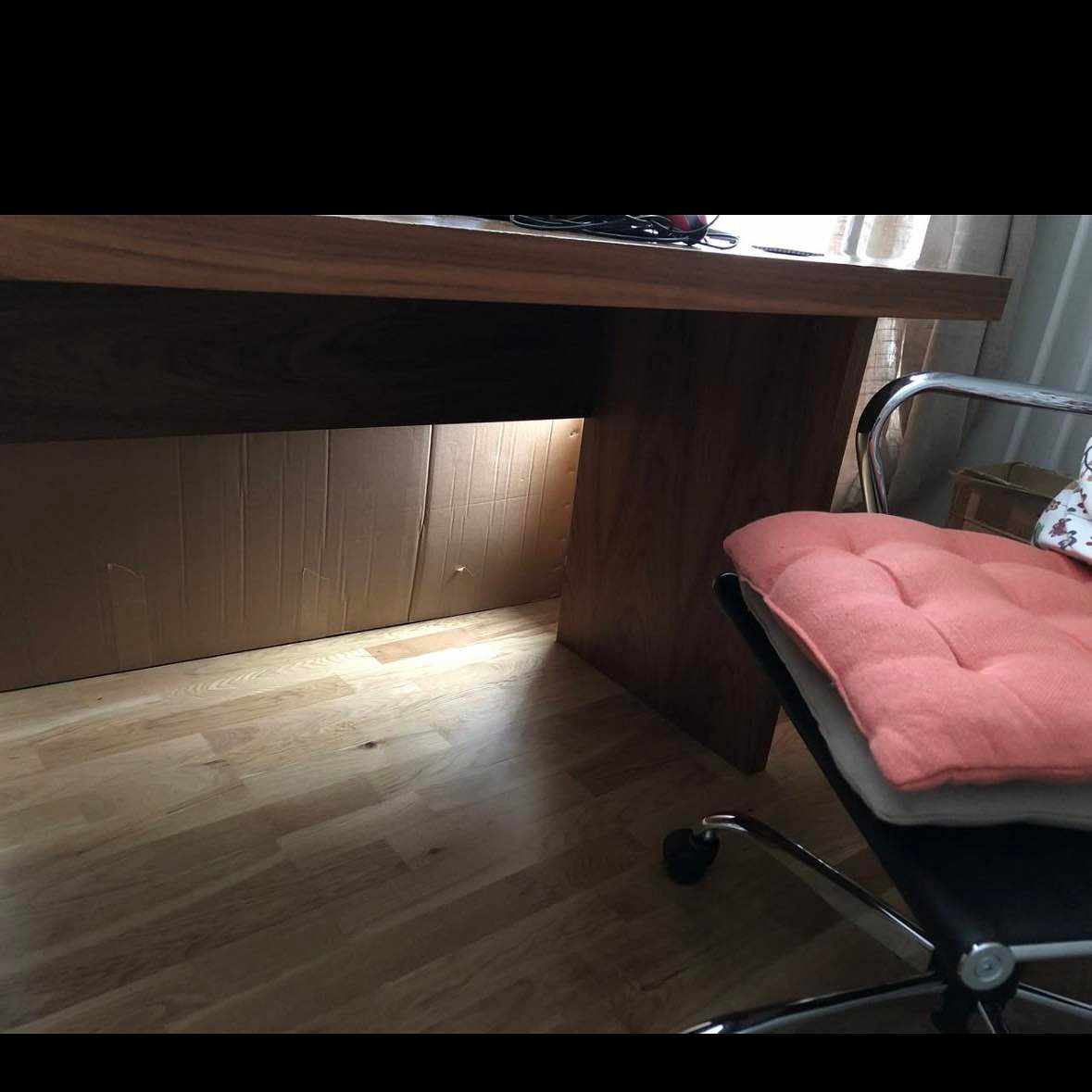 image of Skrivbord - 