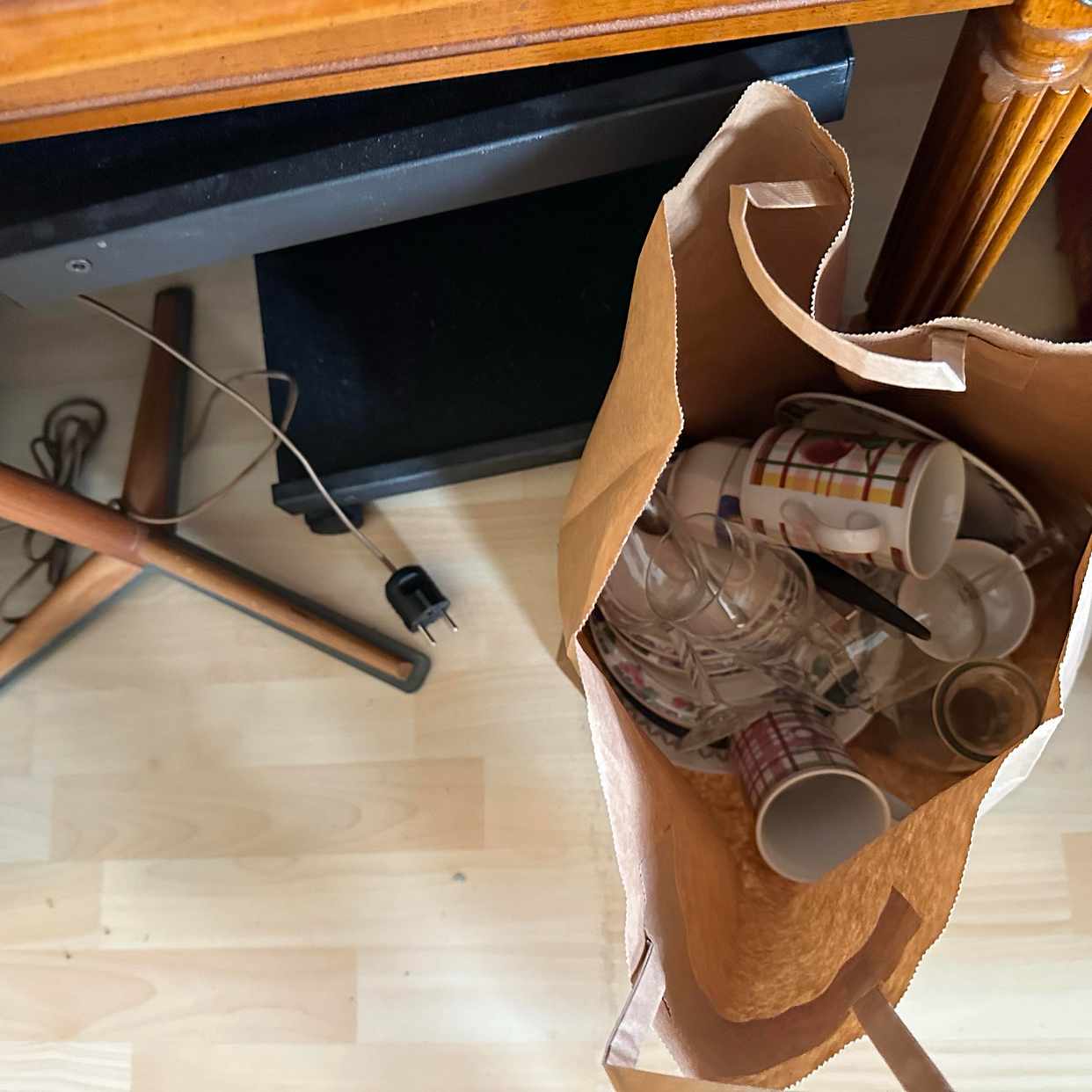image of Disposal of old furniture - Trångsund