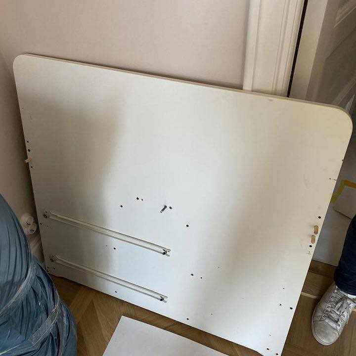 image of Nedmonterad säng med lådo - 