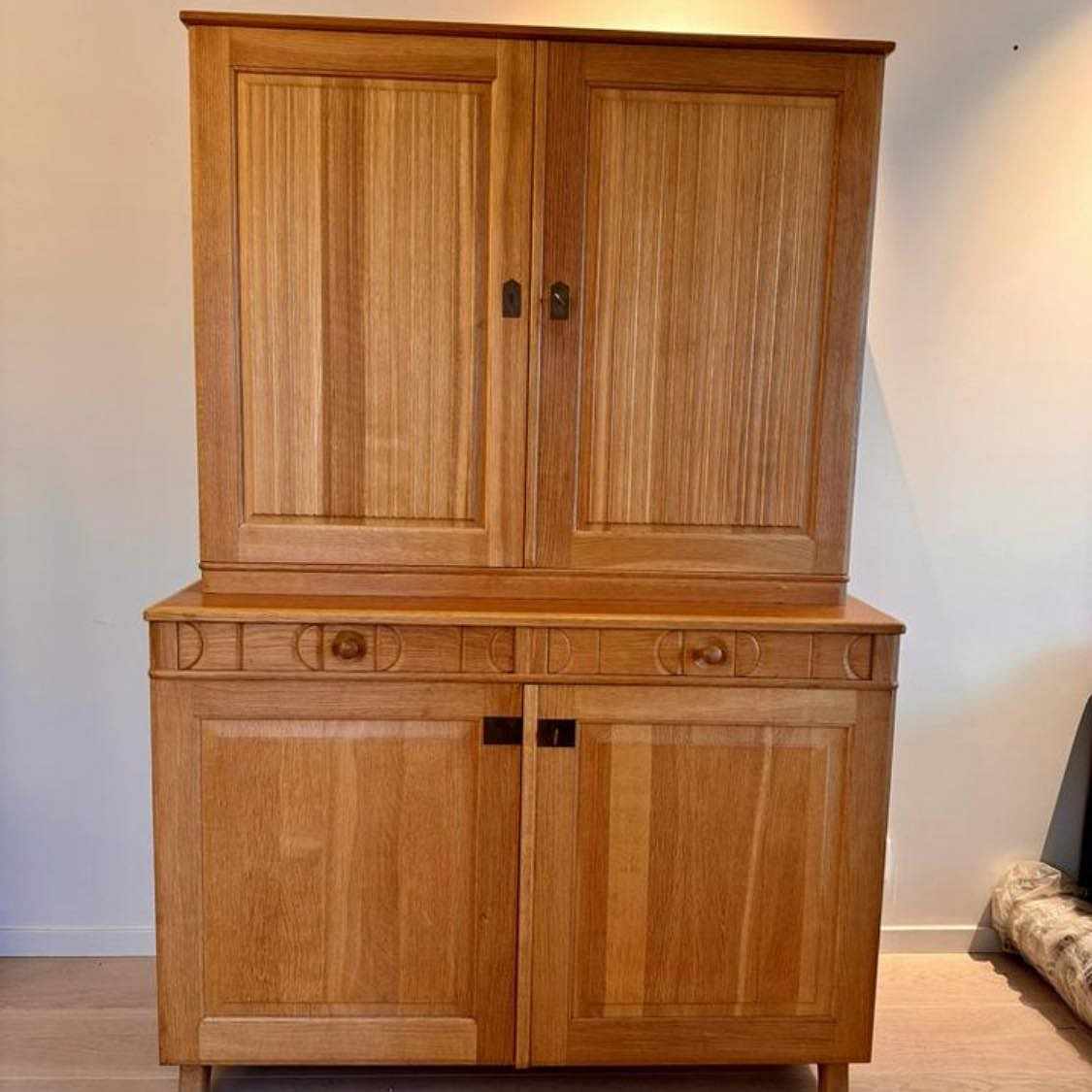 image of Big cupboard - 