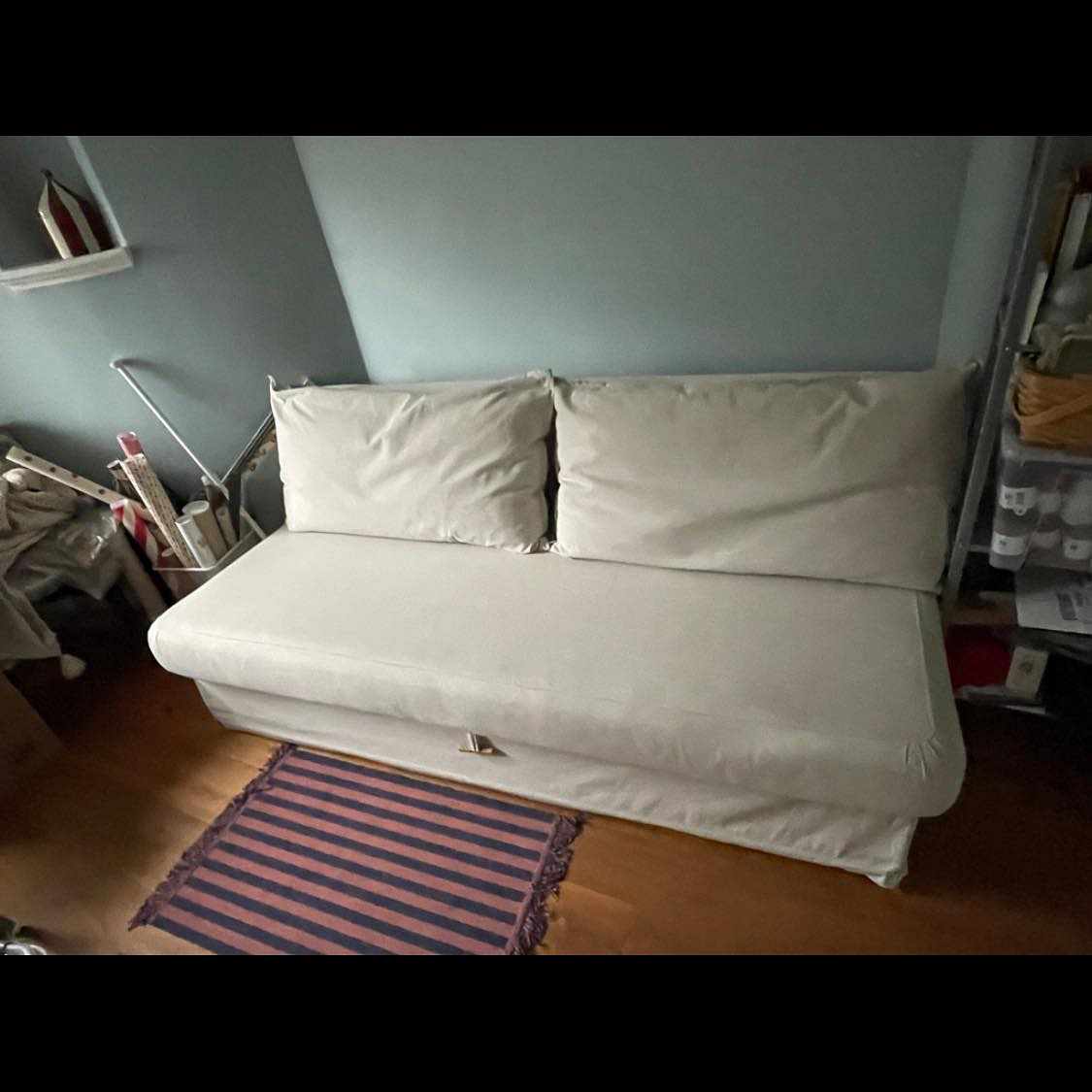 image of Small sofa - 