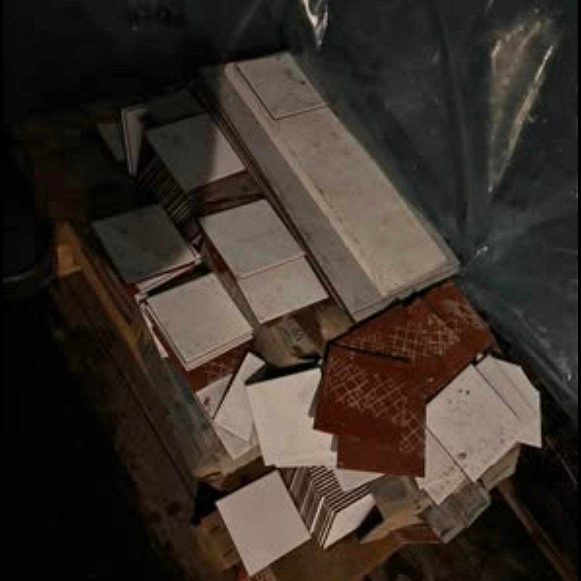 image of Tomtgräns vid staketet - Haninge
