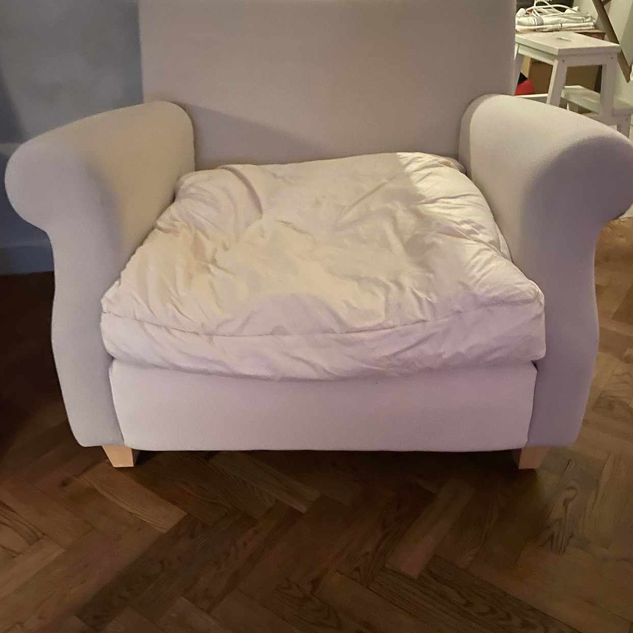 image of Fåtölj till återvinning - Östermalm