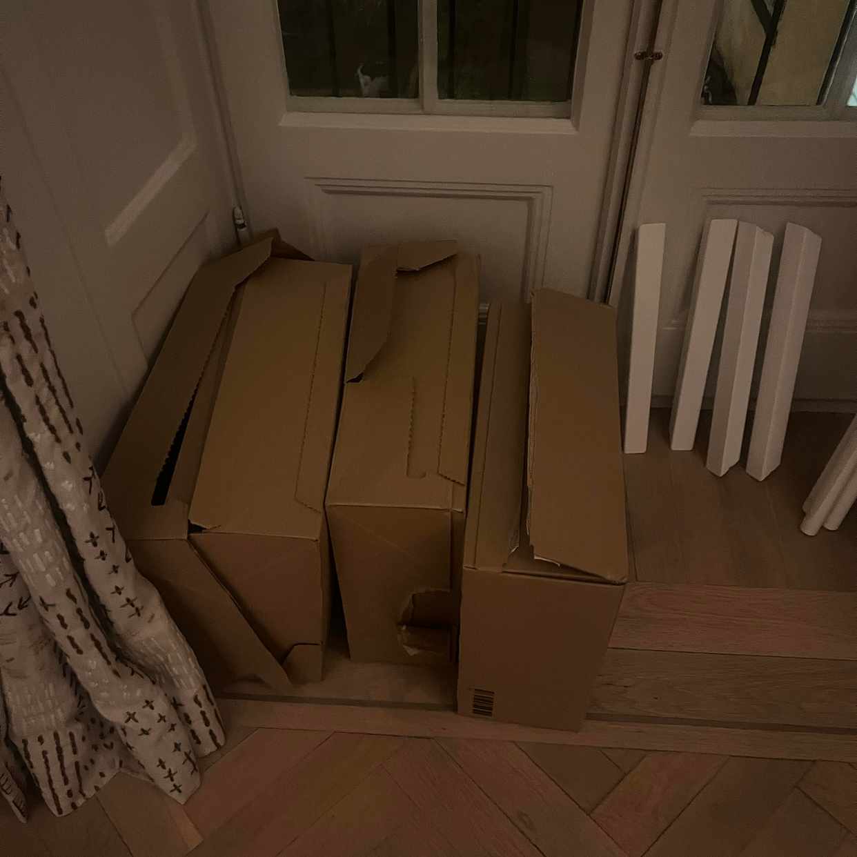 image of Cardboards and wood - Stockholm
