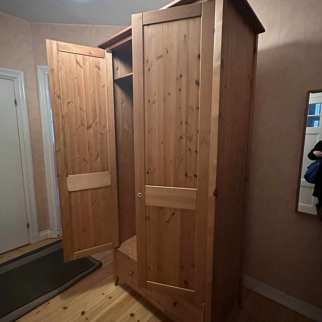 image of Flytta skåp - 