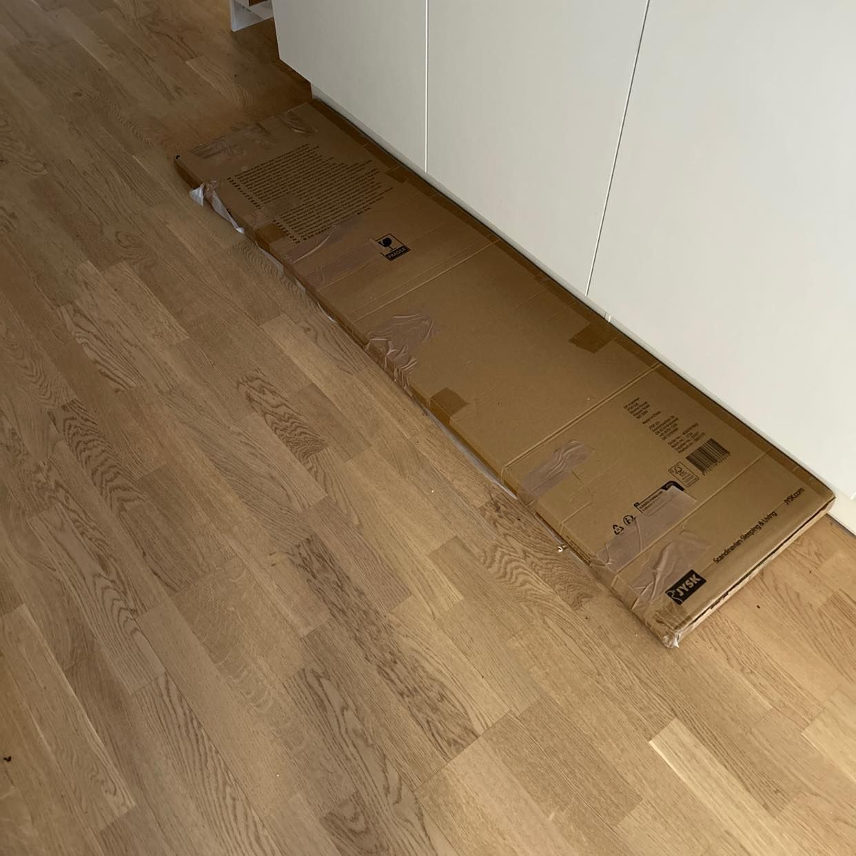 image of Broken mirror - Bromma