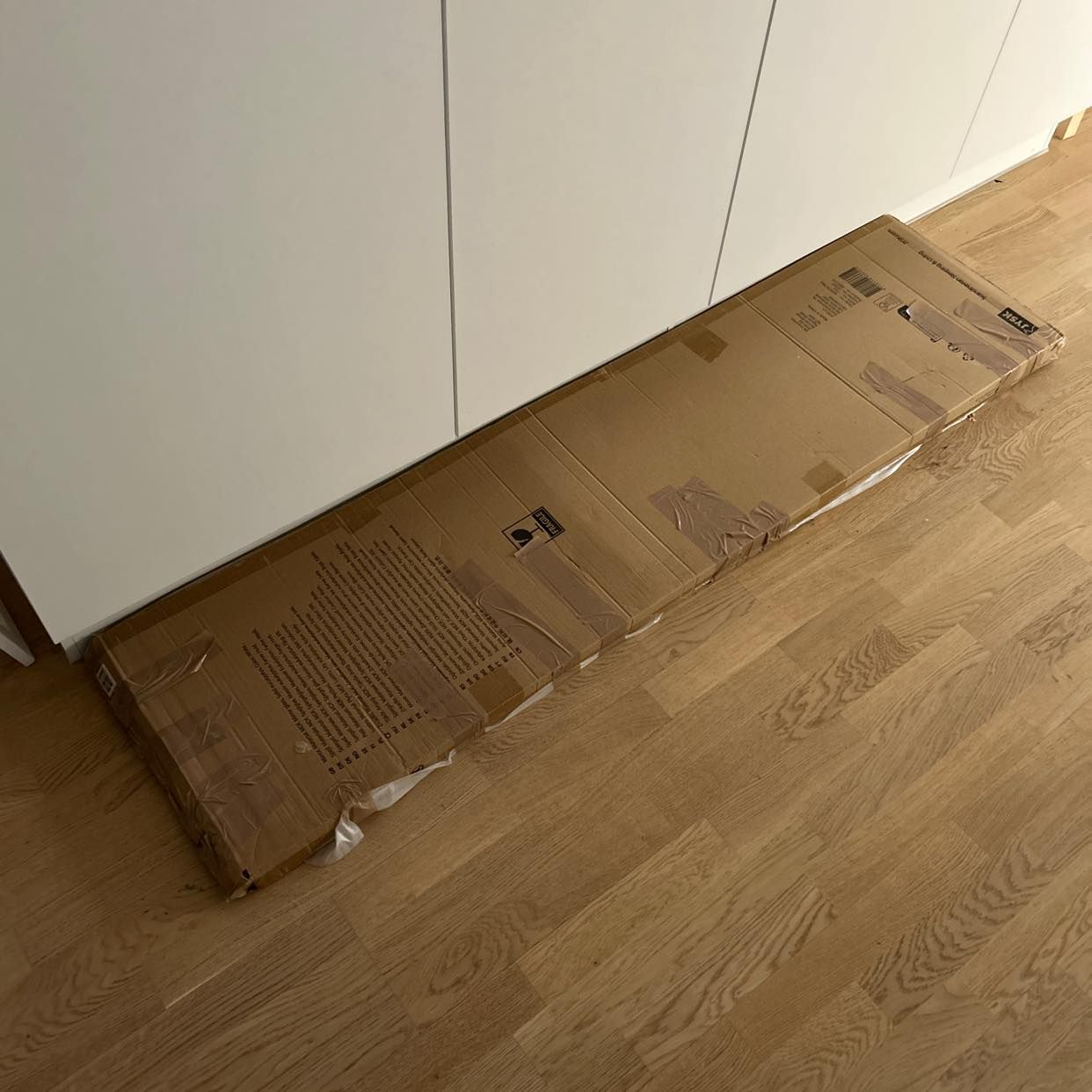 image of Broken mirror - Bromma