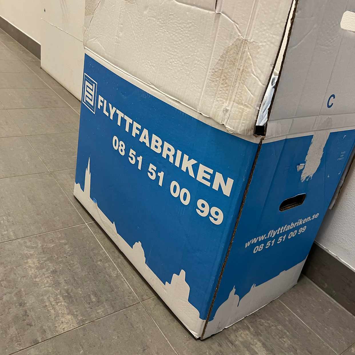 image of Dam kläderna i bra skick - Vallentuna