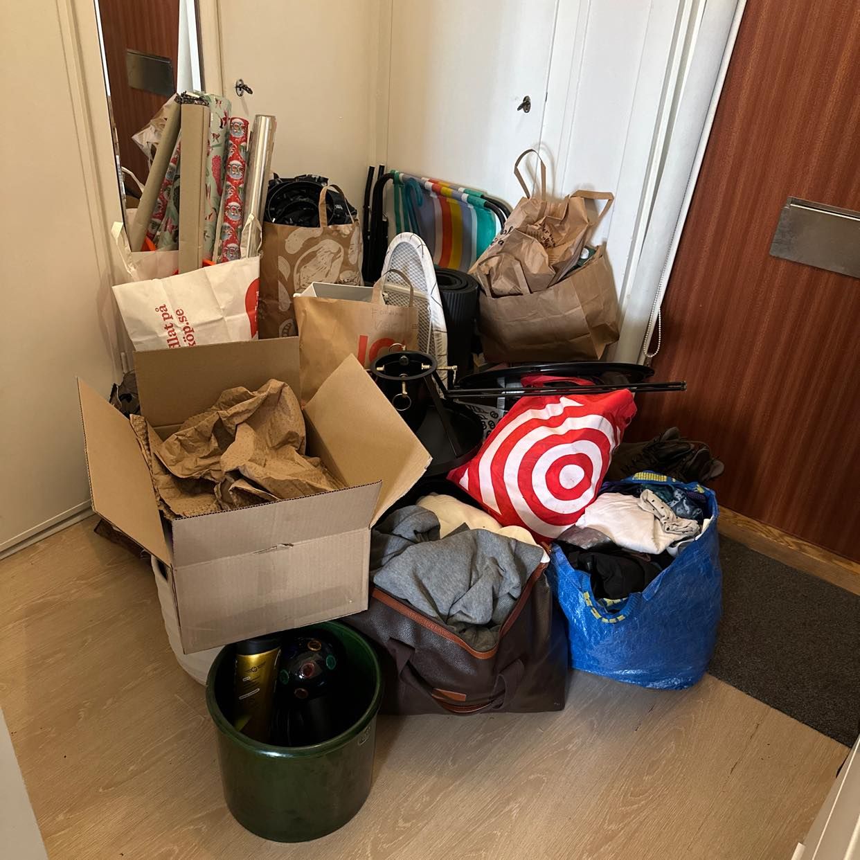 image of Mostly clothes and shoes - Stockholm